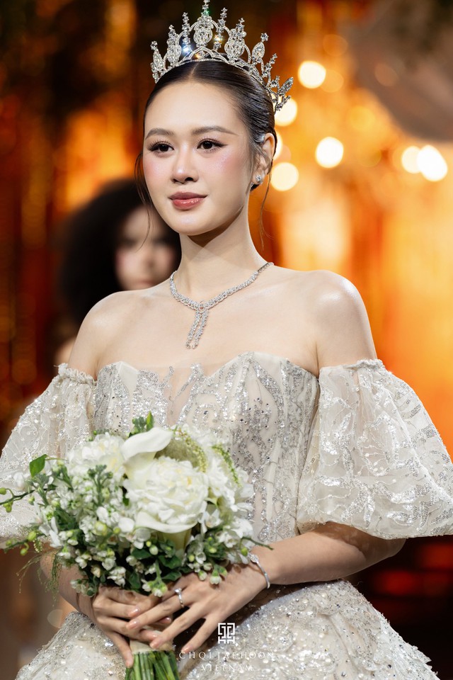 Vợ Anh Đức khiến quá khứ của chồng "dậy sóng" trở lại- Ảnh 9.