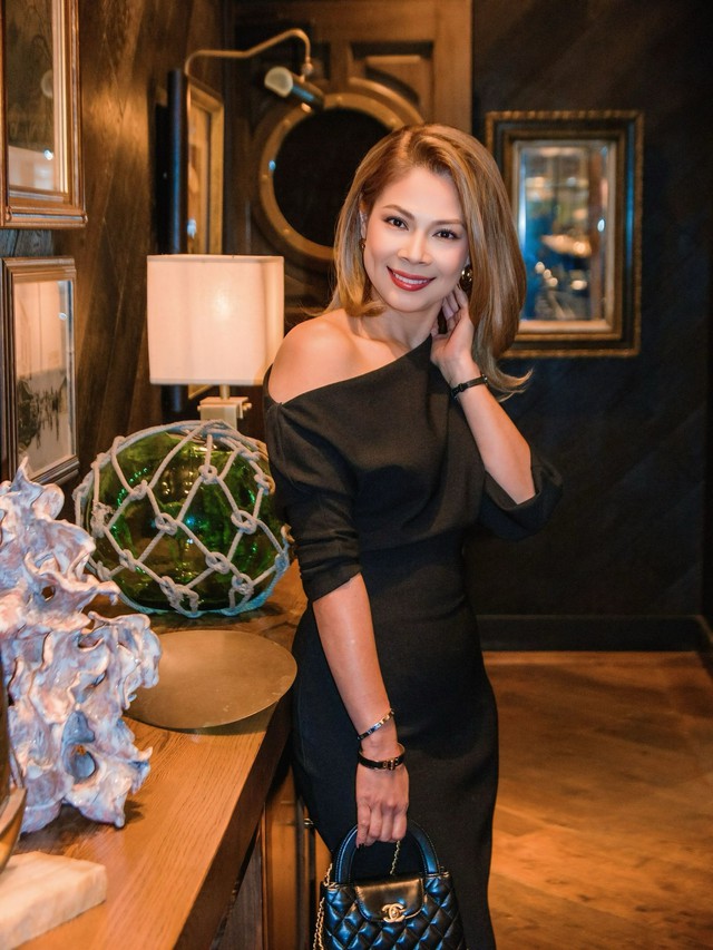 Ai cũng phải chịu thua độ sến của “búp bê thời 2000s” và ca sĩ 1 hit này!- Ảnh 3.