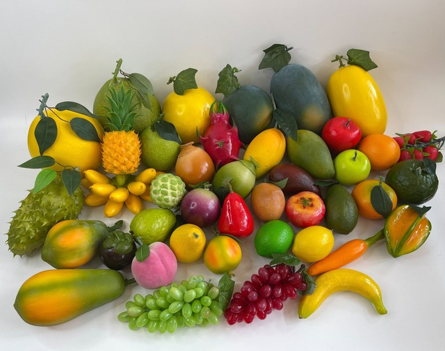 Quen tay đặt 4 thứ dưới chân bàn thờ: Thần Tài ghét bỏ, gia chủ nghèo khó quanh năm- Ảnh 2.