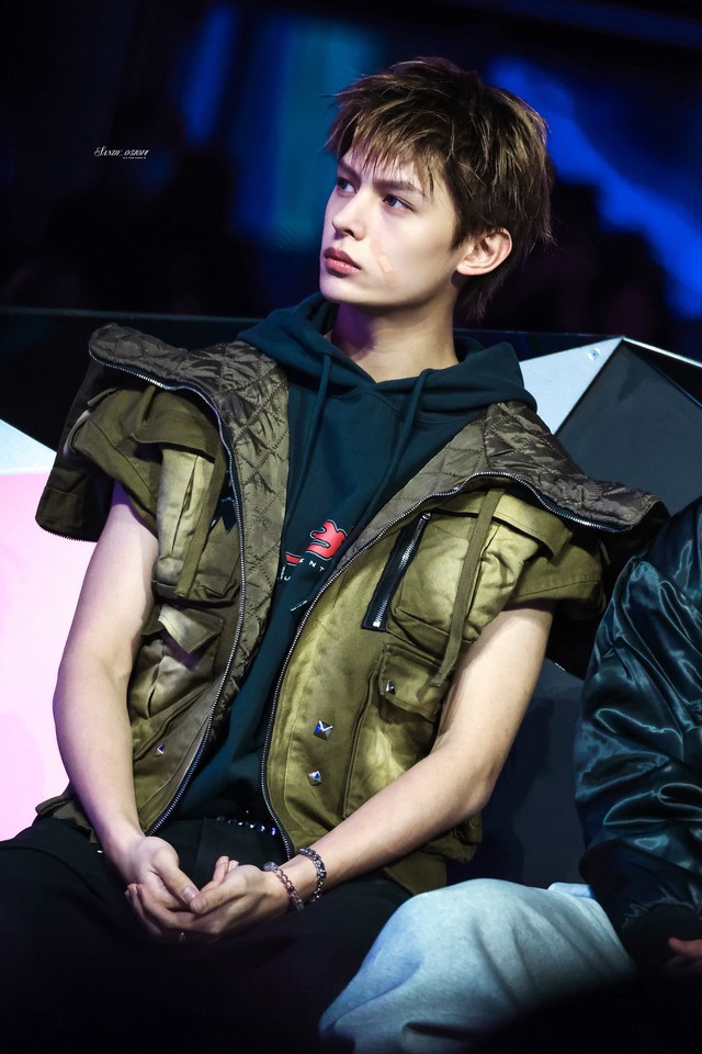 Biến căng của mỹ nam đẹp như xé truyện bước ra, visual đỉnh đến mấy cũng không cứu nổi tranh cãi- Ảnh 4. Biến căng của mỹ nam đẹp như xé truyện bước ra, visual đỉnh đến mấy cũng không cứu nổi tranh cãi- Ảnh 4.