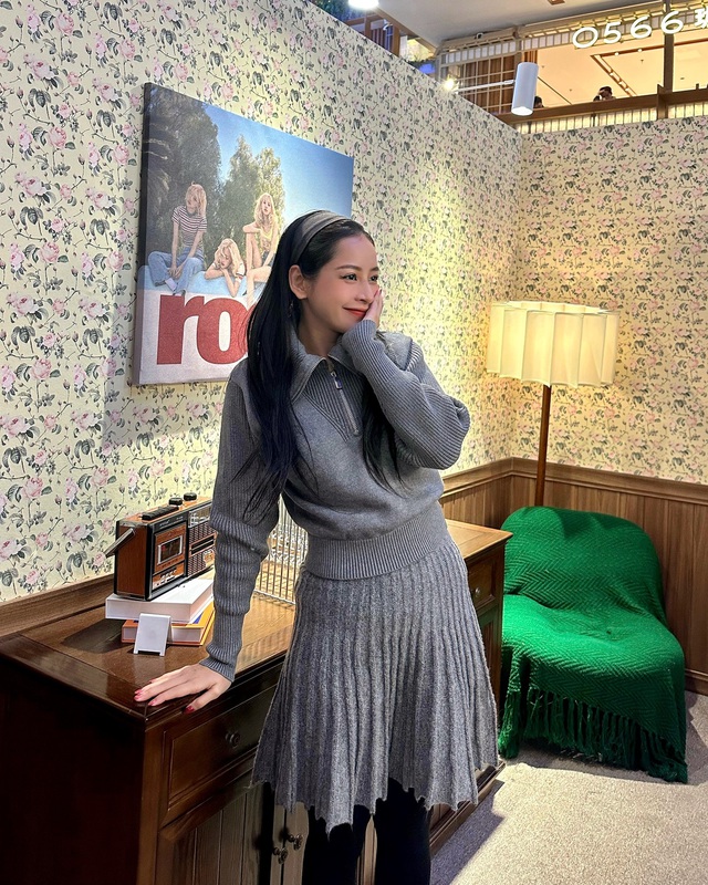 Không thể không mê style mùa đông của Chi Pu- Ảnh 4.