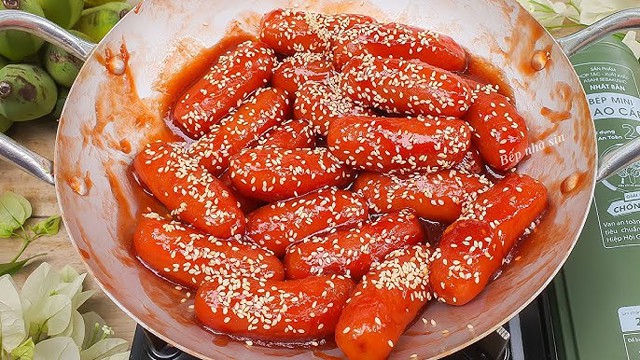 Món ăn miền Tây khiến bao người nhầm thành xúc xích- Ảnh 2.