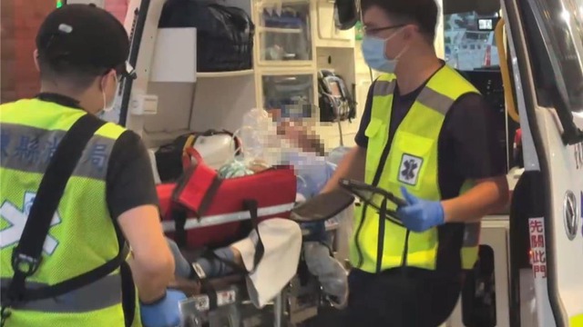 Ca sĩ N. thành người thực vật, tính mạng đang "ngàn cân treo sợi tóc"- Ảnh 3. Ca sĩ N. thành người thực vật, tính mạng đang "ngàn cân treo sợi tóc"- Ảnh 3.