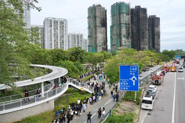 Những hình ảnh không thể nói nên lời 4 ngày sau hoả hoạn lịch sử tại Hong Kong (Trung Quốc)- Ảnh 7.