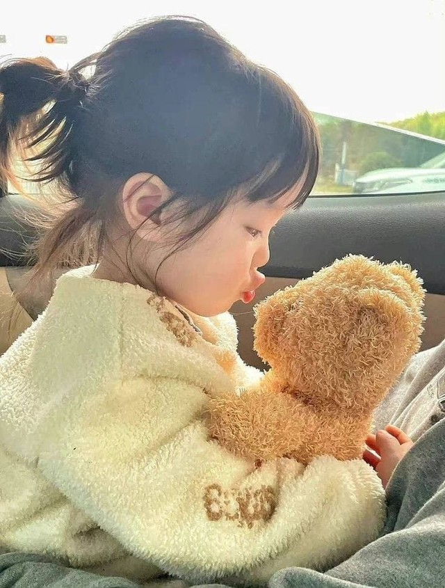 Vì sao mỗi đứa trẻ đều có một “chú gấu nghiền” của riêng mình?- Ảnh 4. Vì sao mỗi đứa trẻ đều có một “chú gấu nghiền” của riêng mình?- Ảnh 4.