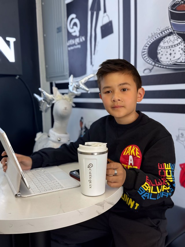 Con trai 8 tuổi của Đan Trường có 3 công ty: Thương hiệu ở Campuchia được mở với mục đích bất ngờ- Ảnh 2.