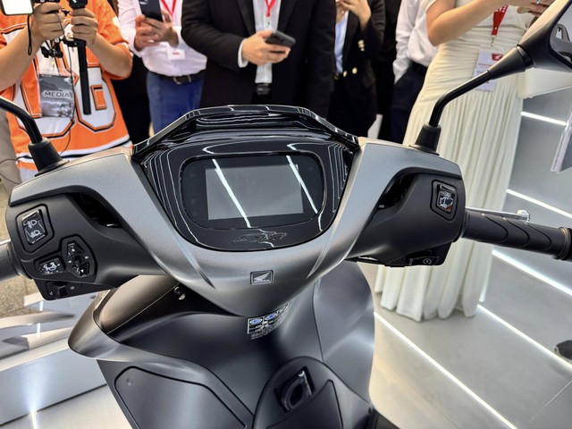 Cận cảnh Honda SH 2026 vừa ra mắt- Ảnh 3.