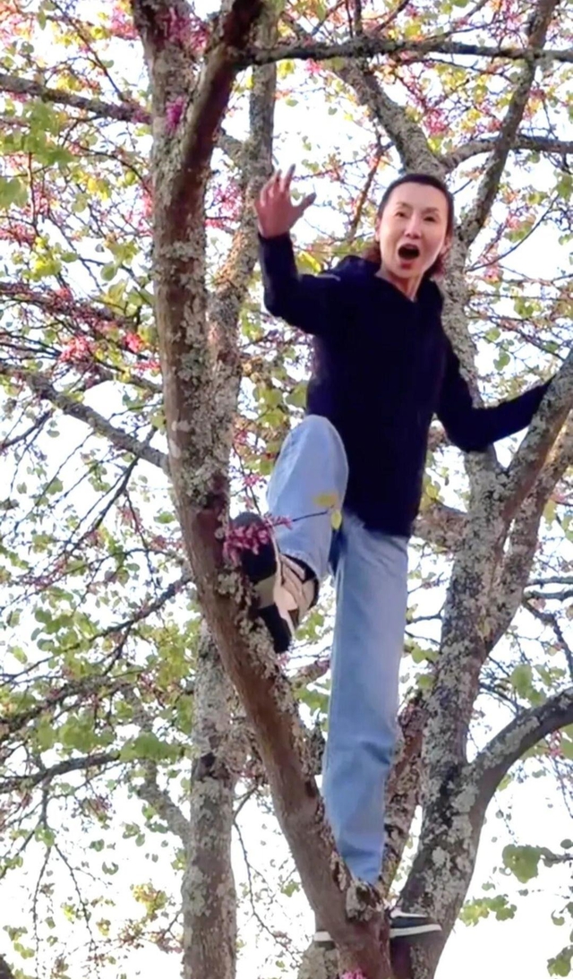 "Nữ thần châu Á" Trương Mạn Ngọc: Tuổi 61 cô độc, nuôi gà, cuốc đất qua ngày- Ảnh 11.