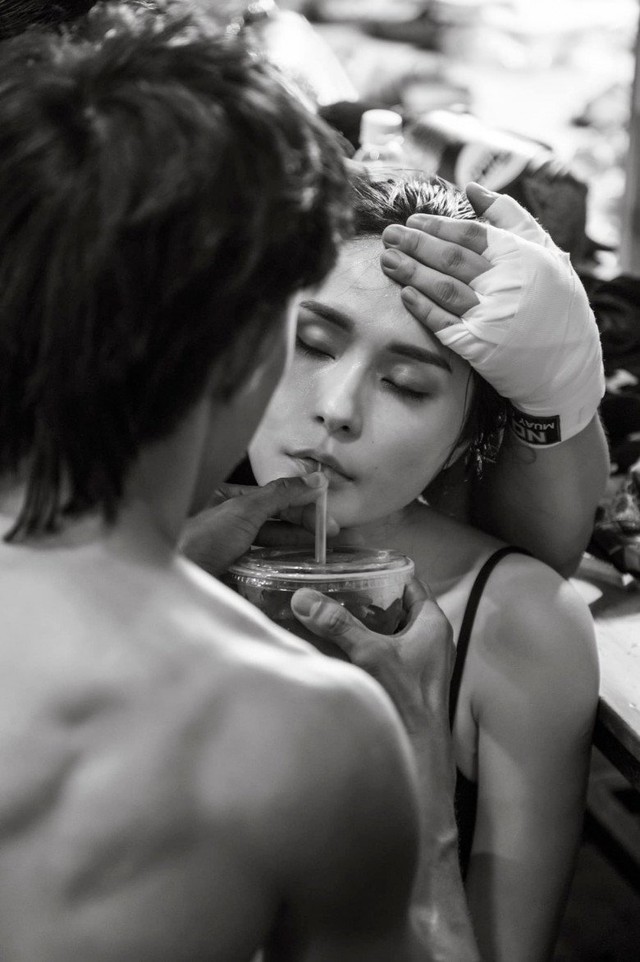 Đoàn Di Băng ngất xỉu- Ảnh 3. Đoàn Di Băng ngất xỉu- Ảnh 3.