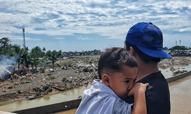 Bão cuồng phong Kalmaegi quá hung tàn, tất cả đều bị phá hủy: Những hình ảnh flycam lột tả sự thảm khốc- Ảnh 14. Bão cuồng phong Kalmaegi quá hung tàn, tất cả đều bị phá hủy: Những hình ảnh flycam lột tả sự thảm khốc- Ảnh 14.