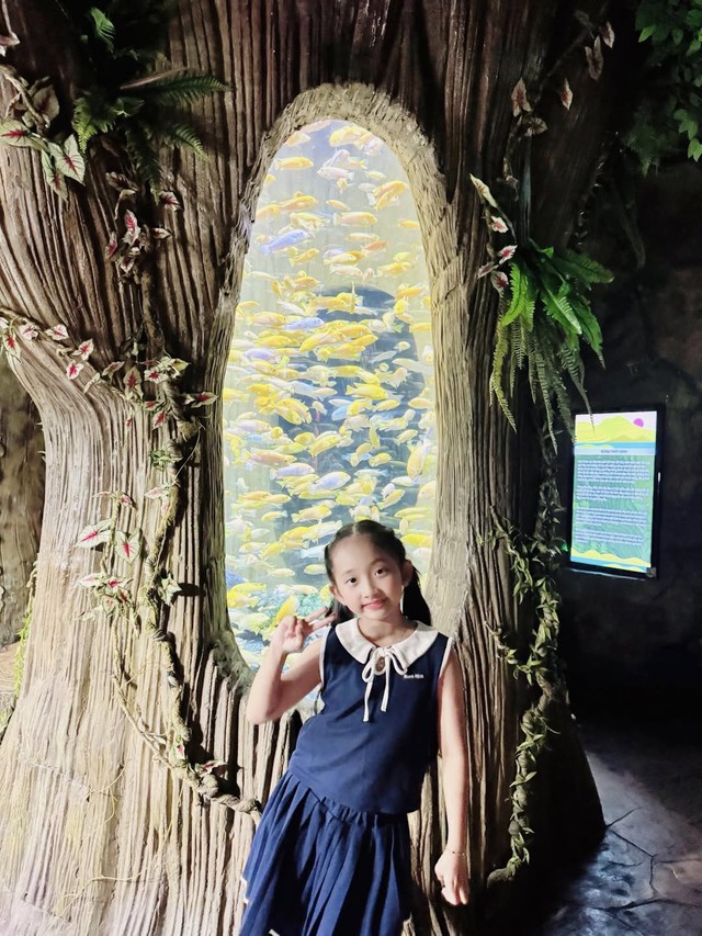 "Mợ chảnh" nhà Khánh Thi - Phan Hiển 7 tuổi đã mang thần thái giống mẹ - nữ hoàng dancesport, visual công chúa xinh yêu- Ảnh 7. "Mợ chảnh" nhà Khánh Thi - Phan Hiển 7 tuổi đã mang thần thái giống mẹ - nữ hoàng dancesport, visual công chúa xinh yêu- Ảnh 7.