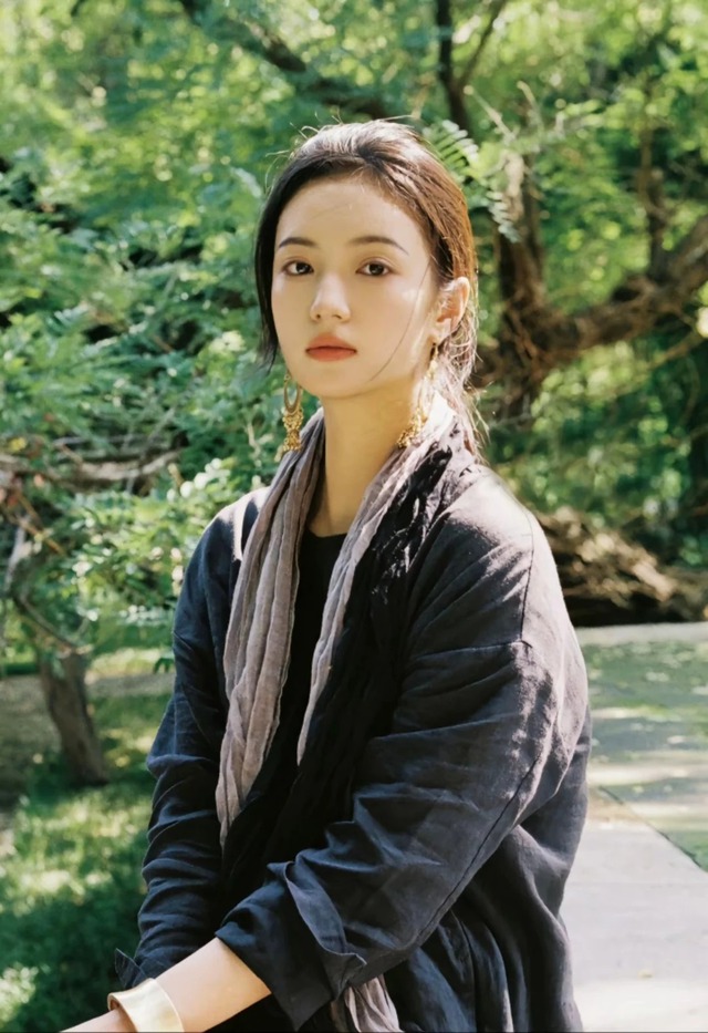 Sở hữu 3 nét tướng mắt hiếm này, năm 2026 sự nghiệp "như diều gặp gió", tiền tài ầm ầm- Ảnh 4. Sở hữu 3 nét tướng mắt hiếm này, năm 2026 sự nghiệp "như diều gặp gió", tiền tài ầm ầm- Ảnh 4.