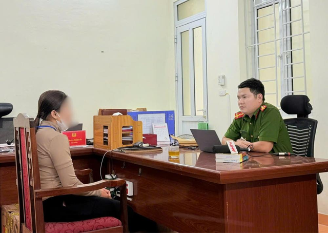 Chuyển khoản nhầm 16K cho shipper giao hàng, người phụ nữ bị lừa mất sạch 400 triệu trong tài khoản- Ảnh 1. Chuyển khoản nhầm 16K cho shipper giao hàng, người phụ nữ bị lừa mất sạch 400 triệu trong tài khoản- Ảnh 1.