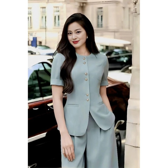 Lựa chọn của Phương Oanh- Ảnh 5. Lựa chọn của Phương Oanh- Ảnh 5.