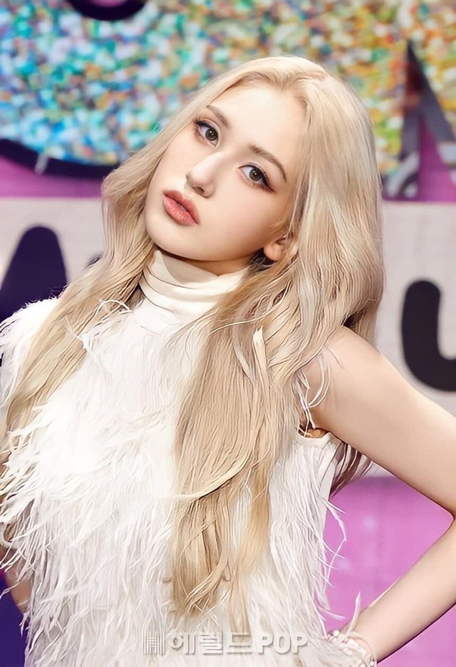 Điều tra khẩn “bông hồng lai” đắt giá nhất showbiz- Ảnh 3. Điều tra khẩn “bông hồng lai” đắt giá nhất showbiz- Ảnh 3.