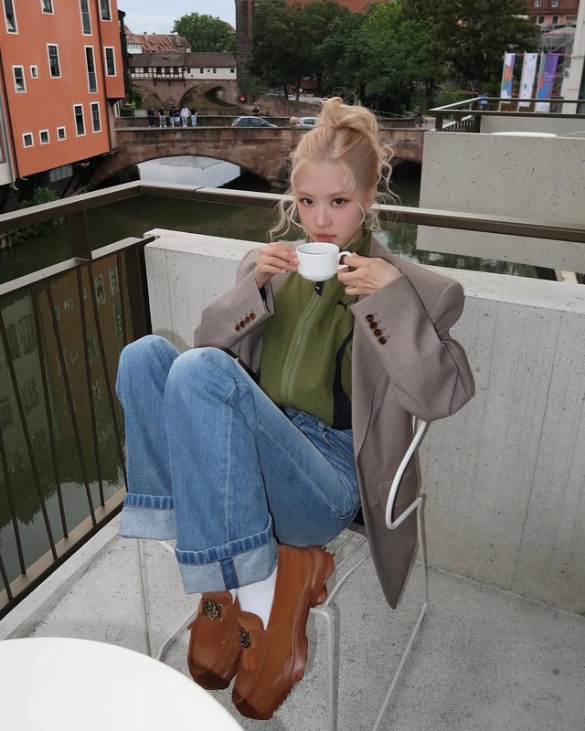 Quá khó để chê Rosé BLACKPINK- Ảnh 8.