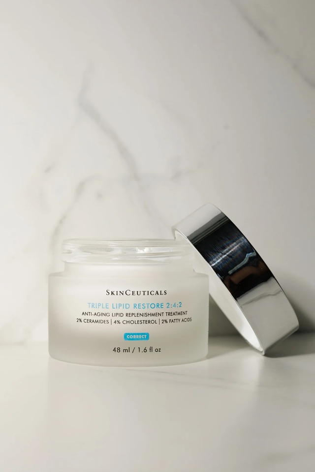 5 lọ kem dưỡng dành riêng cho da khô lão hóa: Giữ da căng mọng 24/7, trẻ thật lâu- Ảnh 1. 5 lọ kem dưỡng dành riêng cho da khô lão hóa: Giữ da căng mọng 24/7, trẻ thật lâu- Ảnh 1.