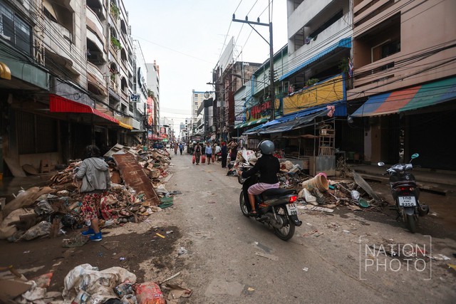 Thái Lan hoang tàn vì lũ- Ảnh 5. Thái Lan hoang tàn vì lũ- Ảnh 5.
