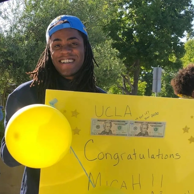 Sốc nặng clip nam viên nổi tiếng bị đâm chết tại nhà riêng, danh tính nghi phạm gây phẫn nộ- Ảnh 2. Sốc nặng clip nam viên nổi tiếng bị đâm chết tại nhà riêng, danh tính nghi phạm gây phẫn nộ- Ảnh 2.