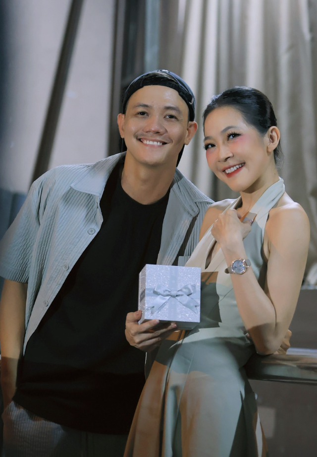 Nữ nghệ sĩ múa ballet bị suy thận sau khi sinh con: "Liều thuốc" từ tình yêu và nghị lực- Ảnh 1. Nữ nghệ sĩ múa ballet bị suy thận sau khi sinh con: "Liều thuốc" từ tình yêu và nghị lực- Ảnh 1.