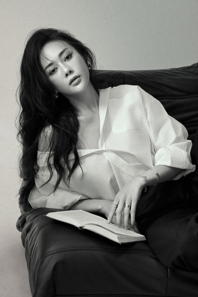 Phương Oanh lộ diện, ngoại hình hiện tại sao lại thế này?- Ảnh 4. Phương Oanh lộ diện, ngoại hình hiện tại sao lại thế này?- Ảnh 4.