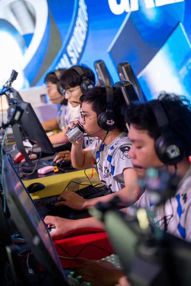 Tân vương NSOC 2025 - Galaxy Punch: Mục tiêu trở thành đội tuyển Valorant Top 1 Việt Nam- Ảnh 3. Tân vương NSOC 2025 - Galaxy Punch: Mục tiêu trở thành đội tuyển Valorant Top 1 Việt Nam- Ảnh 3.