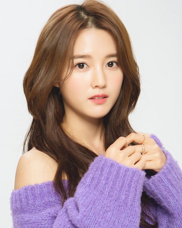 Mỹ nhân Mặt Trăng Ôm Mặt Trời mang bầu, công bố luôn ảnh siêu âm thai nhi- Ảnh 2. Mỹ nhân Mặt Trăng Ôm Mặt Trời mang bầu, công bố luôn ảnh siêu âm thai nhi- Ảnh 2.