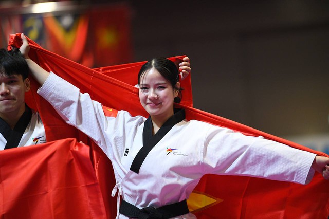Mê mẩn dàn hot girl Taekwondo ở SEA Games, bên ngoài xinh đẹp, vào sân "thét ra lửa", VĐV Việt Nam có phải xinh nhất?- Ảnh 16.