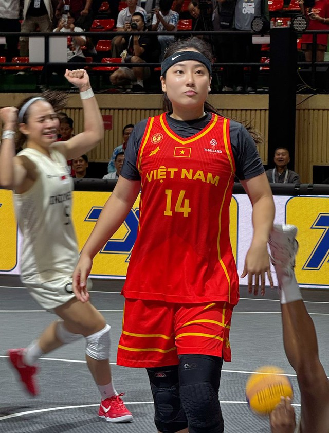 Chị em song sinh Thảo Vy, Thảo My như "chết lặng", giọt nước mắt nghẹn ngào ngày lỡ hẹn huy chương SEA Games- Ảnh 8. Chị em song sinh Thảo Vy, Thảo My như "chết lặng", giọt nước mắt nghẹn ngào ngày lỡ hẹn huy chương SEA Games- Ảnh 8.