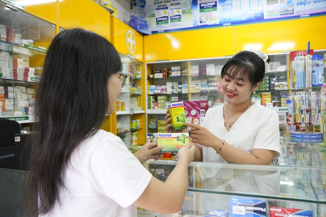 Vì sao thuốc ho Prospan chuẩn Đức trở thành lựa chọn hàng đầu của nhiều mẹ Việt?- Ảnh 1. Vì sao thuốc ho Prospan chuẩn Đức trở thành lựa chọn hàng đầu của nhiều mẹ Việt?- Ảnh 1.