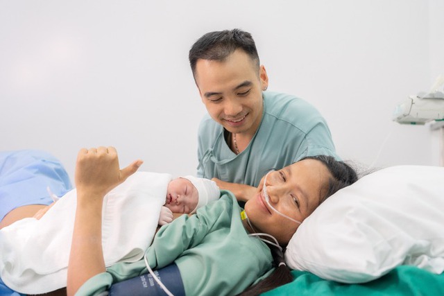 Sao Vbiz đón “em bé rắn” trong năm 2025- Ảnh 7. Sao Vbiz đón “em bé rắn” trong năm 2025- Ảnh 7.