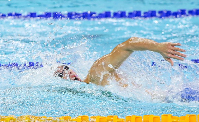 Phỏng vấn nhanh bộ tứ cực phẩm tuyển bơi giành HCV SEA Games: Thích chinh phục việc khó, Việt Nam vô địch!- Ảnh 4.