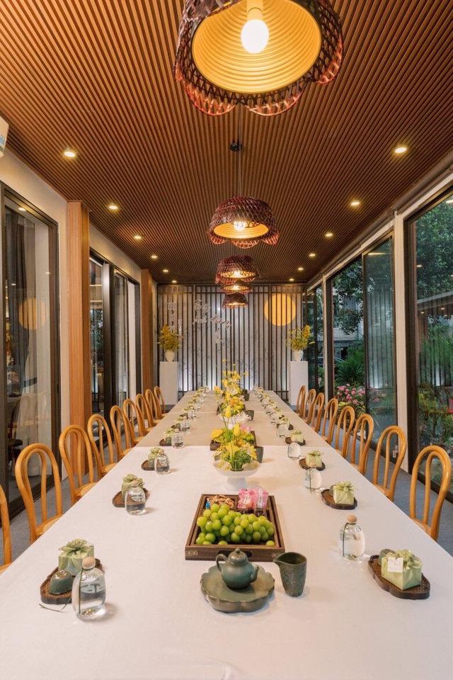 "Mỹ nhân 10 năm chăn trâu" lấy chồng giàu gia thế khủng, bước vào cửa hào môn ở biệt thự hoành tráng- Ảnh 12. "Mỹ nhân 10 năm chăn trâu" lấy chồng giàu gia thế khủng, bước vào cửa hào môn ở biệt thự hoành tráng- Ảnh 12.