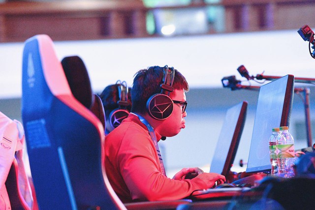 Tuyển thủ Việt Nam gục đầu bật khóc vì vụt mất HCV Audition, "trốn" ra ngoài khóc, 1 tiếng sau lại vô địch mới đỉnh!- Ảnh 14. Tuyển thủ Việt Nam gục đầu bật khóc vì vụt mất HCV Audition, "trốn" ra ngoài khóc, 1 tiếng sau lại vô địch mới đỉnh!- Ảnh 14.