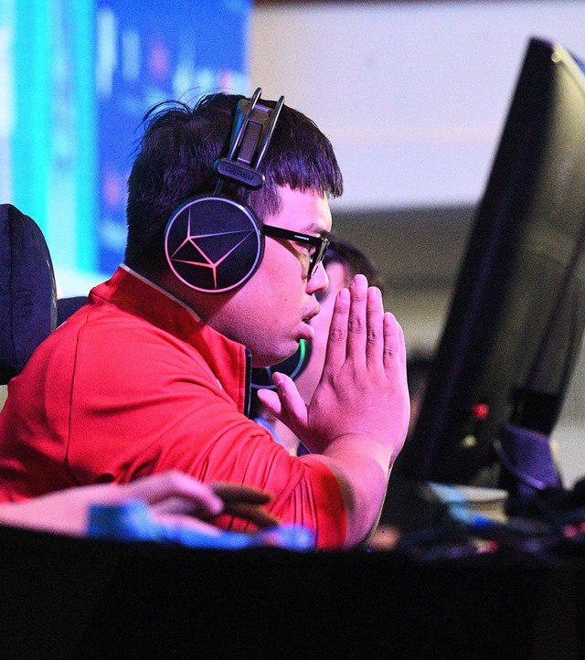 Tuyển thủ Việt Nam gục đầu bật khóc vì vụt mất HCV Audition, "trốn" ra ngoài khóc, 1 tiếng sau lại vô địch mới đỉnh!- Ảnh 1. Tuyển thủ Việt Nam gục đầu bật khóc vì vụt mất HCV Audition, "trốn" ra ngoài khóc, 1 tiếng sau lại vô địch mới đỉnh!- Ảnh 1.