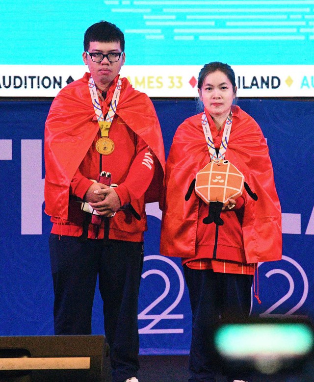 Tuyển thủ Việt Nam gục đầu bật khóc vì vụt mất HCV Audition, "trốn" ra ngoài khóc, 1 tiếng sau lại vô địch mới đỉnh!- Ảnh 18. Tuyển thủ Việt Nam gục đầu bật khóc vì vụt mất HCV Audition, "trốn" ra ngoài khóc, 1 tiếng sau lại vô địch mới đỉnh!- Ảnh 18.