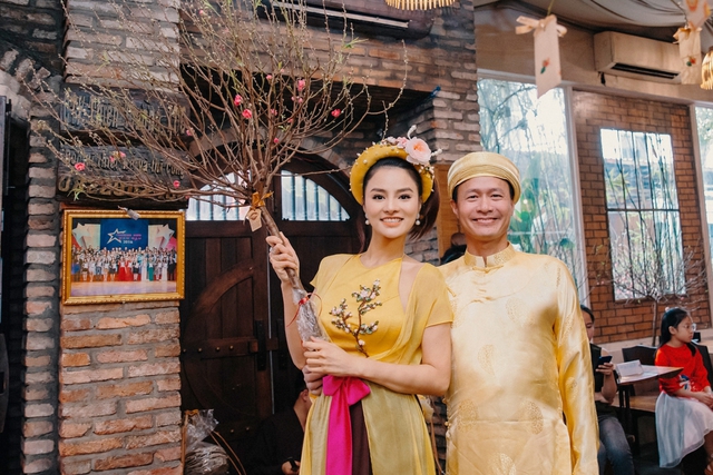 Sao nữ Vbiz “biến mất” sau khi toang với chồng cũ đại gia hơn 9 tuổi- Ảnh 6. Sao nữ Vbiz “biến mất” sau khi toang với chồng cũ đại gia hơn 9 tuổi- Ảnh 6.