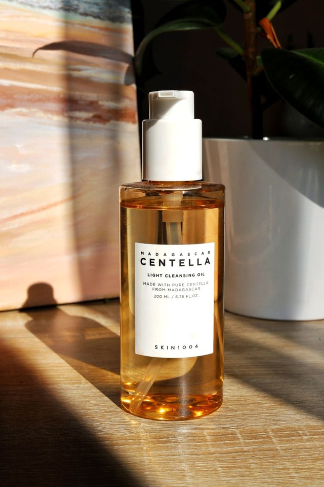 BTV làm đẹp gọi tên 6 dầu tẩy trang Hàn "huyền thoại" nhất- Ảnh 6. BTV làm đẹp gọi tên 6 dầu tẩy trang Hàn "huyền thoại" nhất- Ảnh 6.