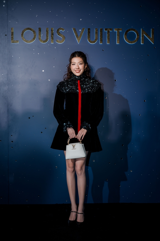 Đại tiệc cuối năm của Louis Vuitton chiếm trọn quan tâm: Dàn sao Vbiz hội tụ trong siêu sự kiện bùng nổ dịp cuối năm- Ảnh 22. Đại tiệc cuối năm của Louis Vuitton chiếm trọn quan tâm: Dàn sao Vbiz hội tụ trong siêu sự kiện bùng nổ dịp cuối năm- Ảnh 22.