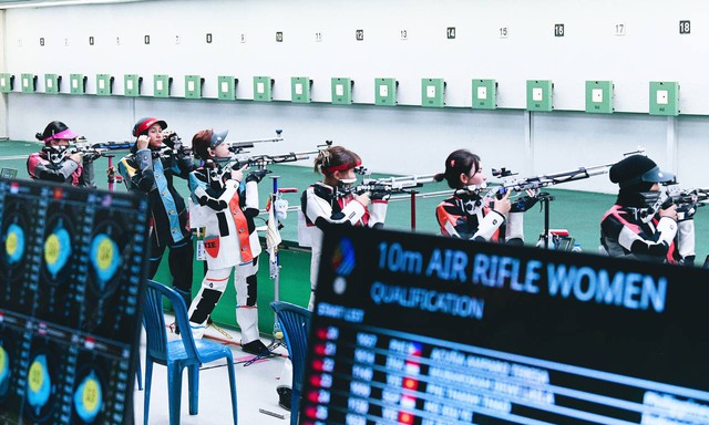 Ngẩn ngơ visual nữ xạ thủ Phí Thanh Thảo, xinh không góc chết, ngầu đét phá kỷ lục SEA Games- Ảnh 12. Ngẩn ngơ visual nữ xạ thủ Phí Thanh Thảo, xinh không góc chết, ngầu đét phá kỷ lục SEA Games- Ảnh 12.