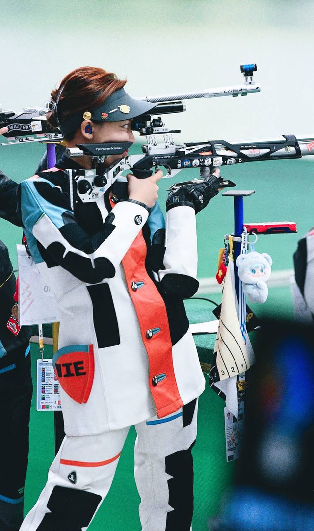 Ngẩn ngơ visual nữ xạ thủ Phí Thanh Thảo, xinh không góc chết, ngầu đét phá kỷ lục SEA Games- Ảnh 11. Ngẩn ngơ visual nữ xạ thủ Phí Thanh Thảo, xinh không góc chết, ngầu đét phá kỷ lục SEA Games- Ảnh 11.