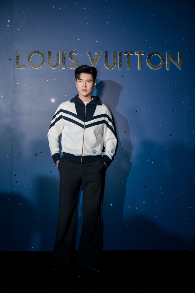 Đại tiệc cuối năm của Louis Vuitton chiếm trọn quan tâm: Dàn sao Vbiz hội tụ trong siêu sự kiện bùng nổ dịp cuối năm- Ảnh 18. Đại tiệc cuối năm của Louis Vuitton chiếm trọn quan tâm: Dàn sao Vbiz hội tụ trong siêu sự kiện bùng nổ dịp cuối năm- Ảnh 18.
