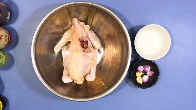 "Kê thù truyền kiếp" của mùi tanh: Cho vào khi nấu gà sẽ khử sạch mùi, luộc lên ngọt thịt không cần mì chính- Ảnh 3. "Kê thù truyền kiếp" của mùi tanh: Cho vào khi nấu gà sẽ khử sạch mùi, luộc lên ngọt thịt không cần mì chính- Ảnh 3.