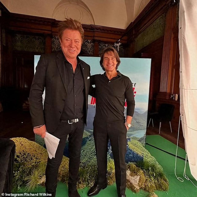 Câu hỏi chưa có đáp án: Tom Cruise rốt cuộc cao bao nhiêu? - Ảnh 2. Câu hỏi chưa có đáp án: Tom Cruise rốt cuộc cao bao nhiêu? - Ảnh 2.