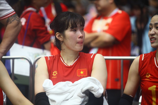 Vì sao Trần Thị Thanh Thúy phải đi kiểm tra doping sau trận chung kết căng thẳng đến từng giây của bóng chuyền SEA Games?- Ảnh 1. Vì sao Trần Thị Thanh Thúy phải đi kiểm tra doping sau trận chung kết căng thẳng đến từng giây của bóng chuyền SEA Games?- Ảnh 1.