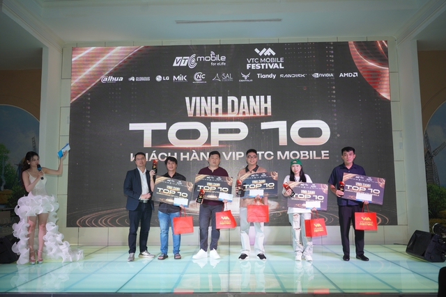 VTC Mobile tổ chức sự kiện tri ân cộng đồng game thủ- Ảnh 2. VTC Mobile tổ chức sự kiện tri ân cộng đồng game thủ- Ảnh 2.