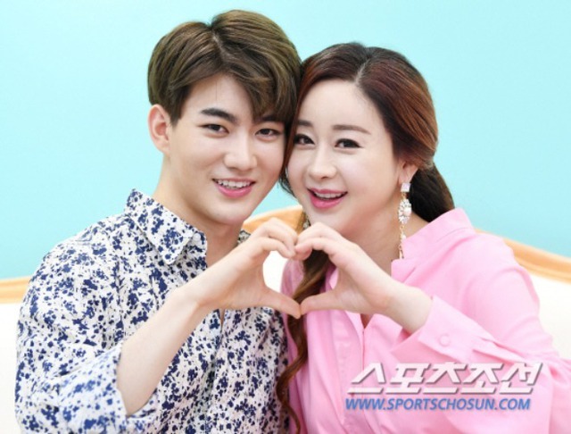 Mỹ nhân Sex is Zero bất ngờ dọn về sống chung với chồng cũ kém 18 tuổi, vừa gặp nhau đã cãi nhau chí chóe- Ảnh 4. Mỹ nhân Sex is Zero bất ngờ dọn về sống chung với chồng cũ kém 18 tuổi, vừa gặp nhau đã cãi nhau chí chóe- Ảnh 4.