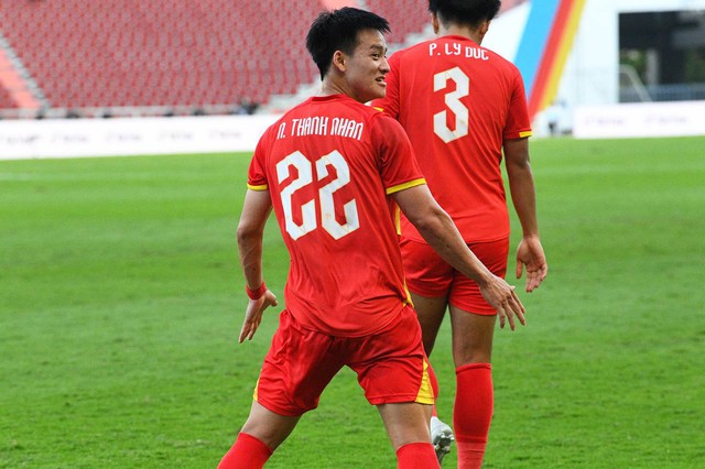 3 phút ghi 2 bàn để vào chung kết SEA Games, U22 Việt Nam khiến trăm triệu người hâm mộ bùng nổ cảm xúc- Ảnh 10.