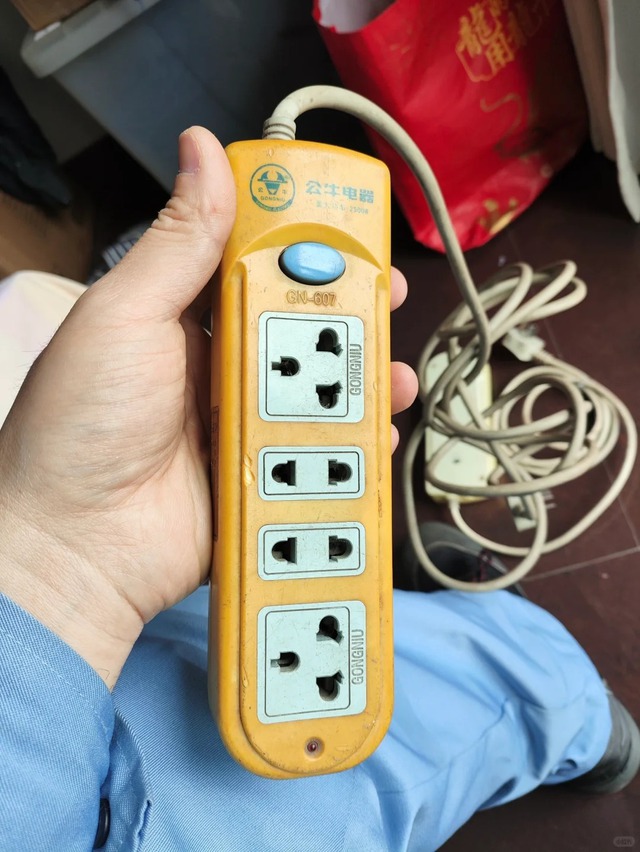 Sang năm 2026, tôi xin thề danh dự sẽ VỨT BỎ 7 thứ "chật nhà" độc hại này- Ảnh 3. Sang năm 2026, tôi xin thề danh dự sẽ VỨT BỎ 7 thứ "chật nhà" độc hại này- Ảnh 3.