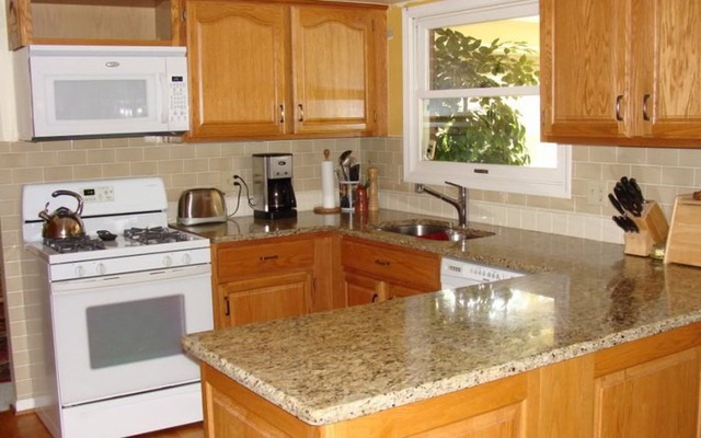 Ông bà dặn "Bếp không giữ 3 hướng, giường không đặt 3 nơi" - Sự thật là gì?- Ảnh 1. Ông bà dặn "Bếp không giữ 3 hướng, giường không đặt 3 nơi" - Sự thật là gì?- Ảnh 1.